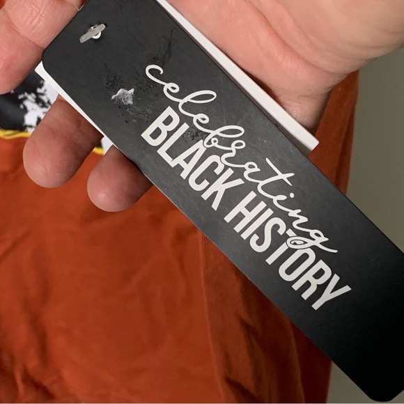 NWT Celebrating Black History Martin Luther King Jr. Graphic T-Shirt - Picture 9 of 10